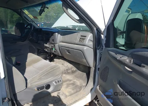 2003 Ford F-350 Lariat/Xl/Xlt z USA, uszkodzony, nr VIN 1FTSW31P53EC29527